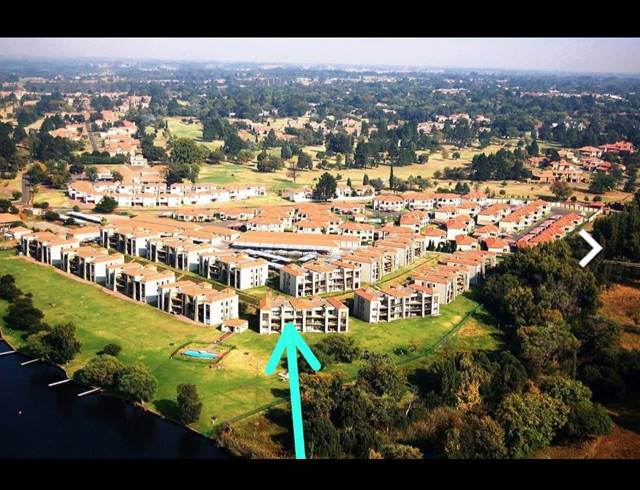 2 BEDROOM FLAT FOR SALE IN VANDERBIJLPARK SW 5
